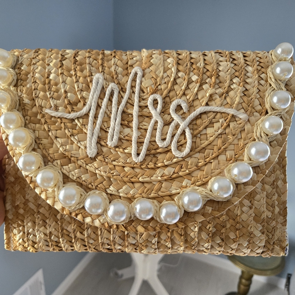 Mrs. Clutch Purse